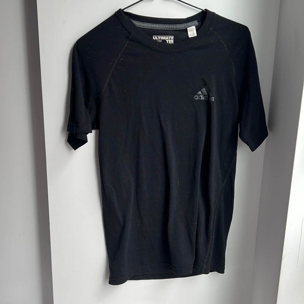 Adidas t-shirt